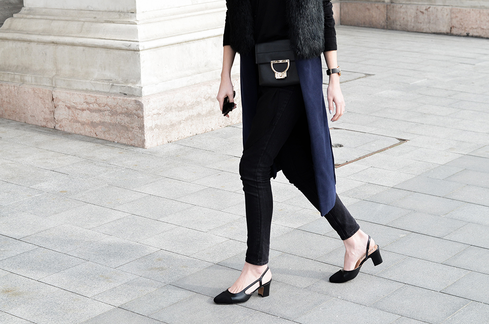 All_black_outfit_streetstyle_Coccinelle_4